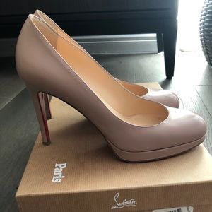 Nude heels size 36
